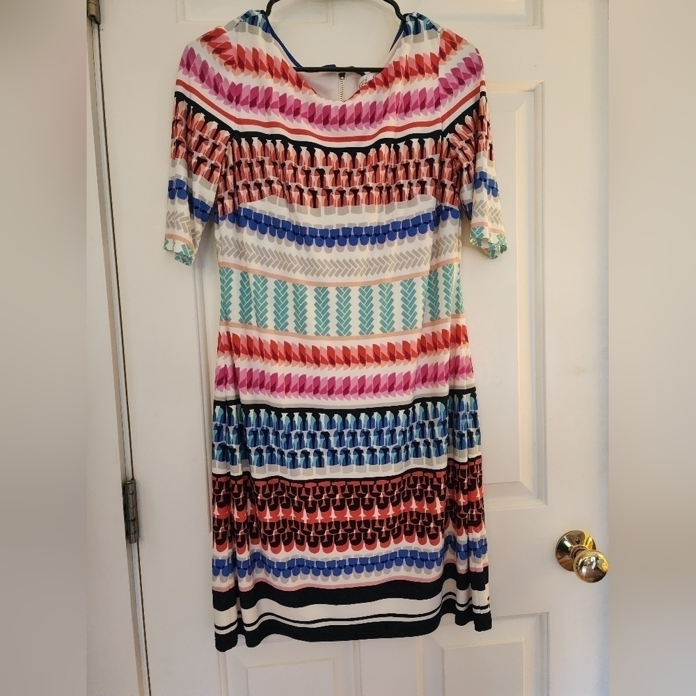Eliza J size 6 vibrant abstract cocktail shift dress